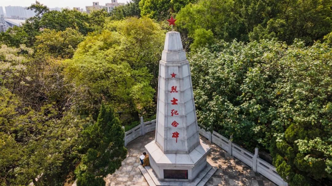 中元节 | 灯下祈愿念忠魂，天上地下共安好