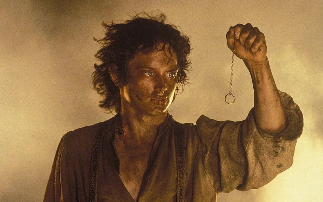 《指环王3》:史诗终篇的悲剧之美