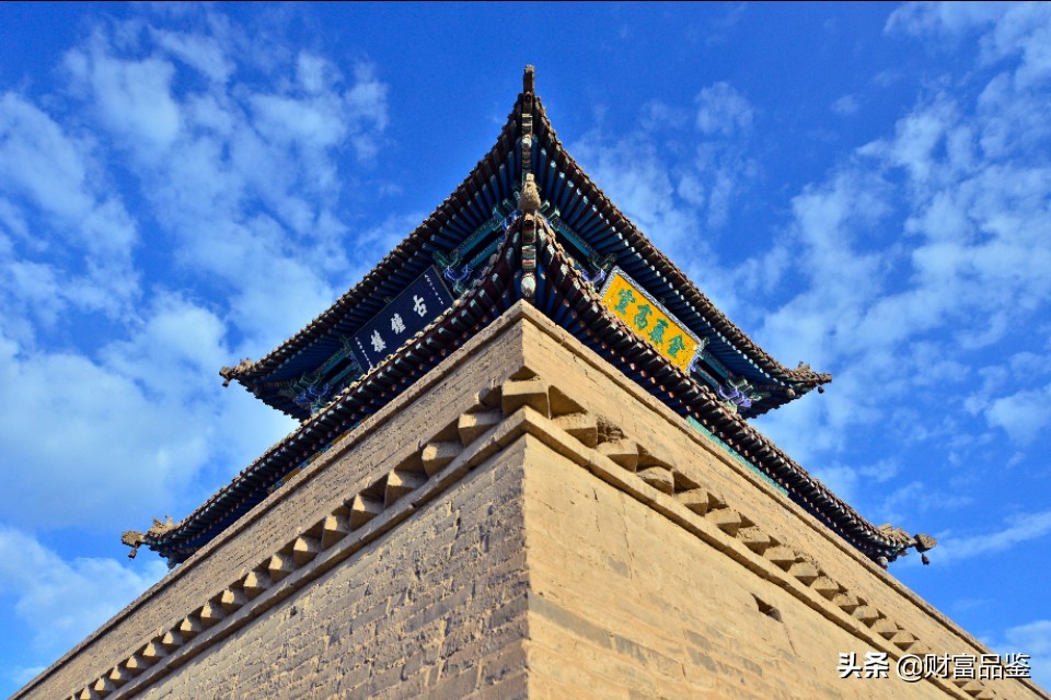 千年古钟楼一一武威大云寺