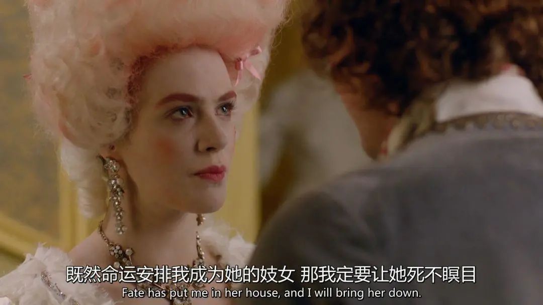 莫泊桑《羊脂球》:越是满口仁义道德之人,越易作出逼良为娼之事