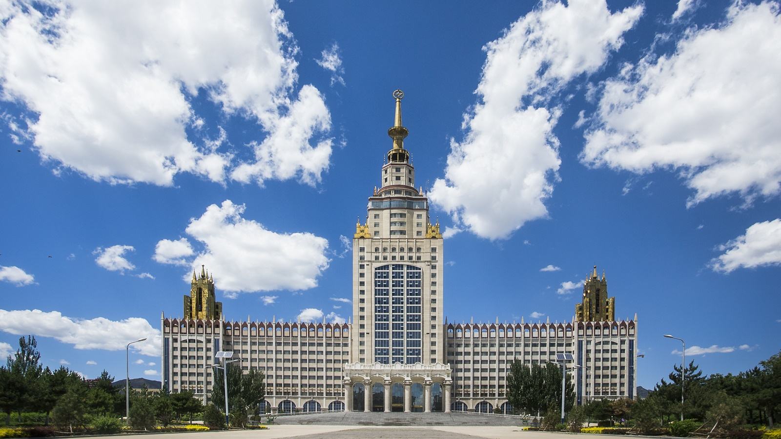 内蒙古8所本科学校5月15日按下“重启键”