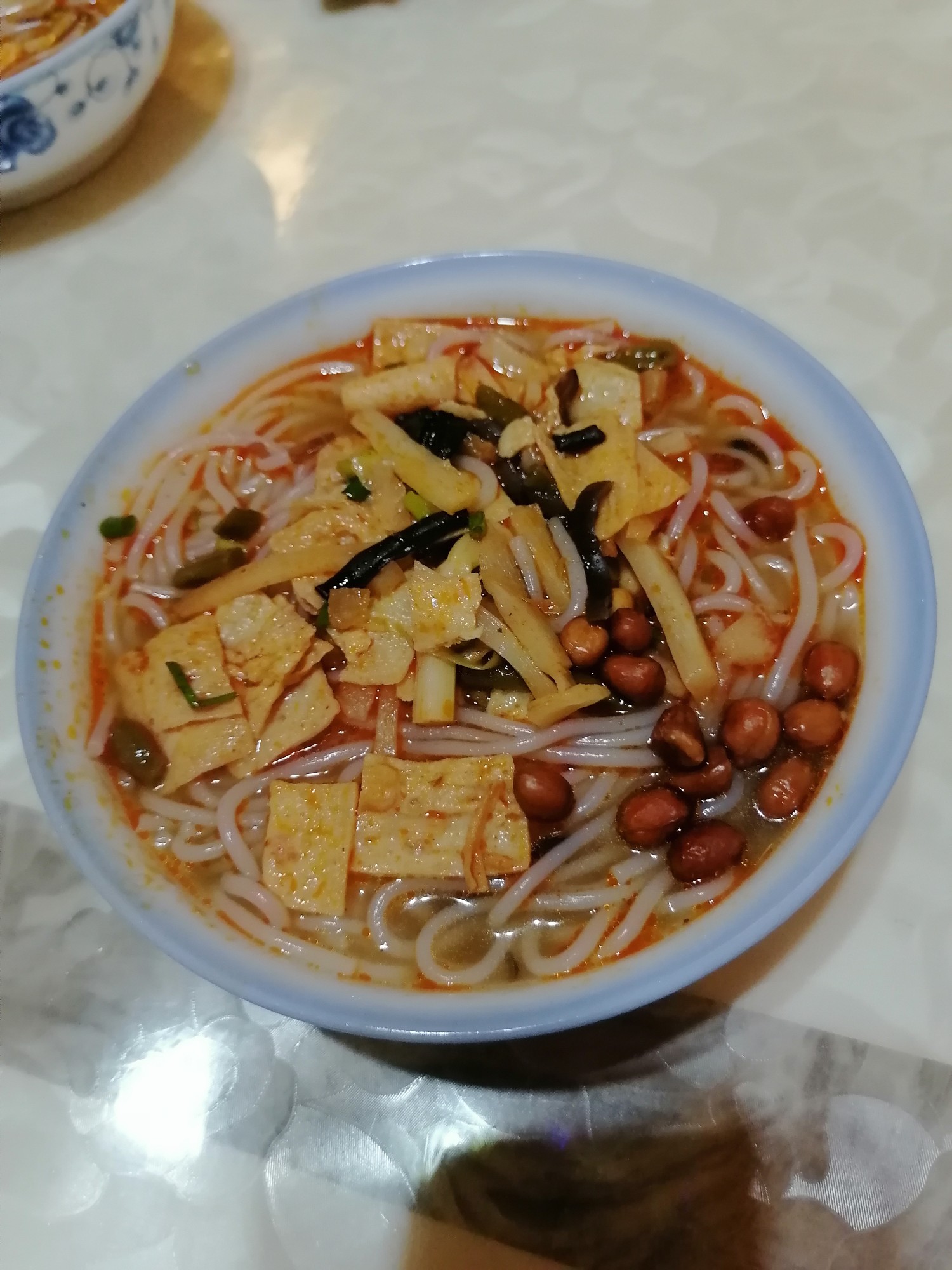 柳州人告诉你：这3款螺蛳粉才最“正宗”，美味又地道
