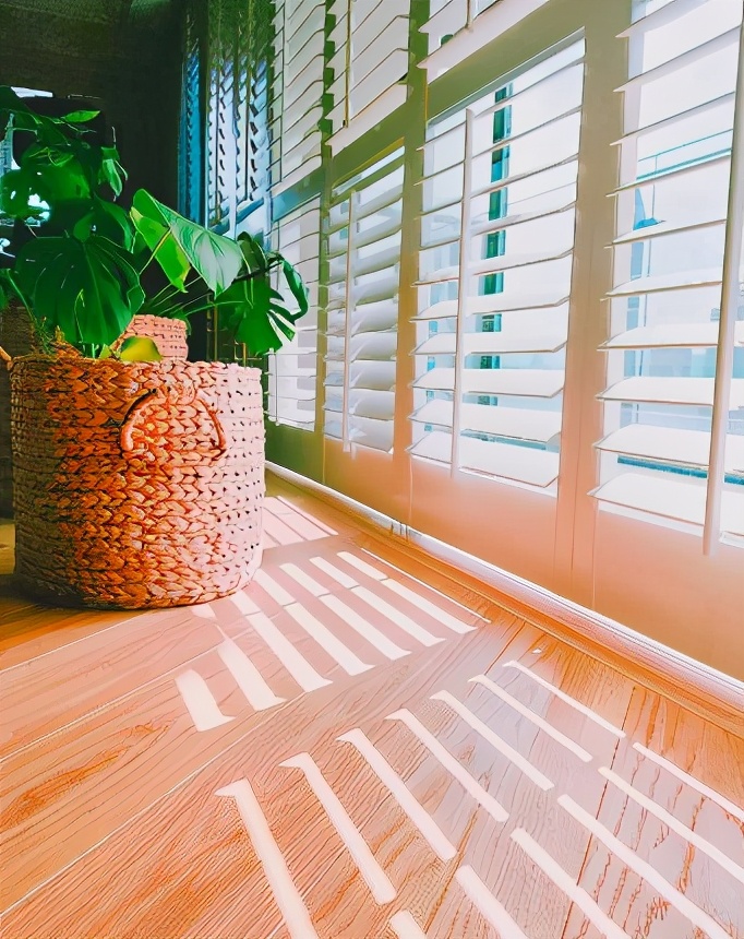 38岁Hebe亿元顶楼豪宅曝光，413㎡一个人住，太爽