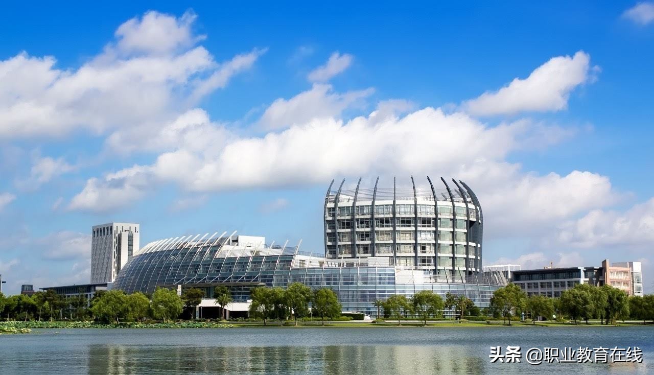 郑州航空工业管理学院排名（又一所高校要变身）