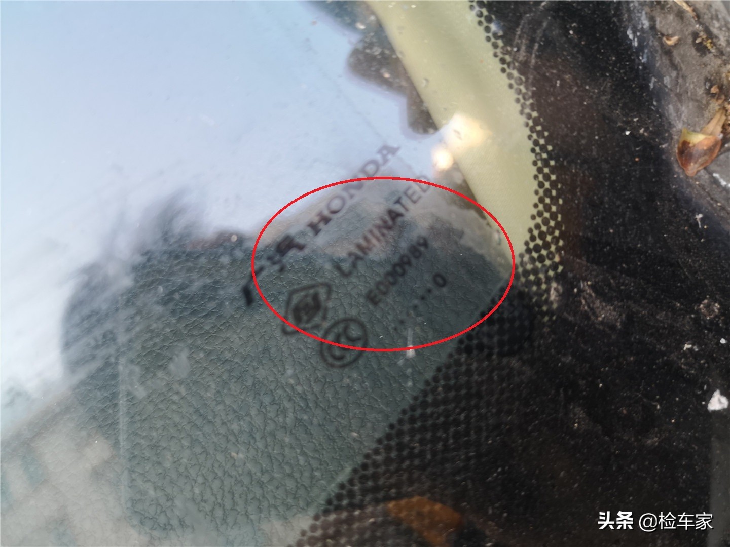 当年烂大街如今成情怀，十二年的本田雅阁卖6万多是谁给的勇气？