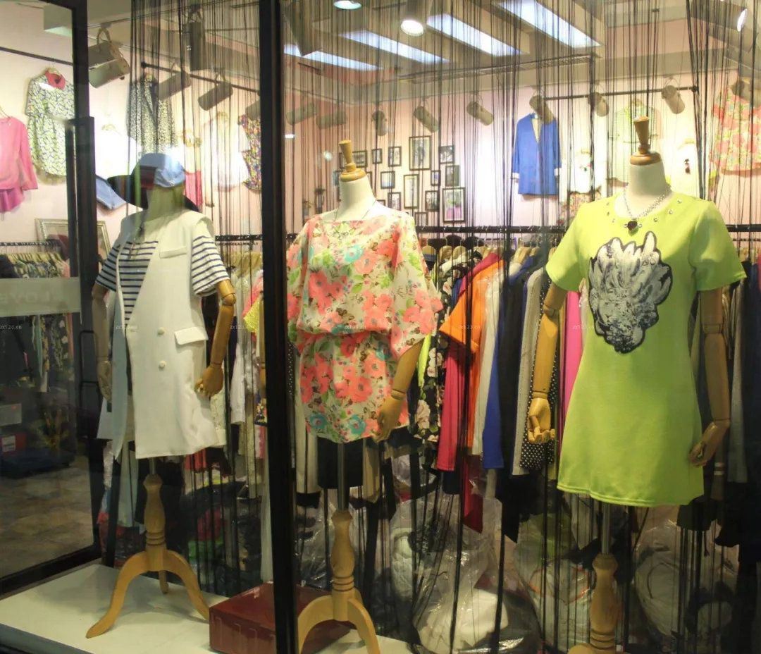 干货！3招教你服装店换季清货