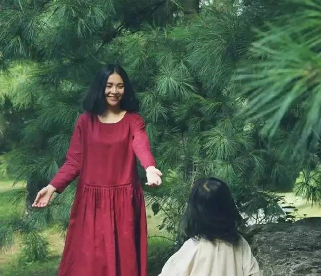 知名主持人宁远，不当名人当村姑，每天种菜自己做衣服