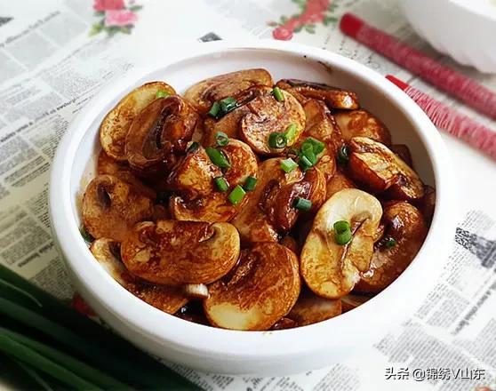 朋友聚餐来家里吃饭，做了这12道菜，全部光盘，朋友：让我去开店