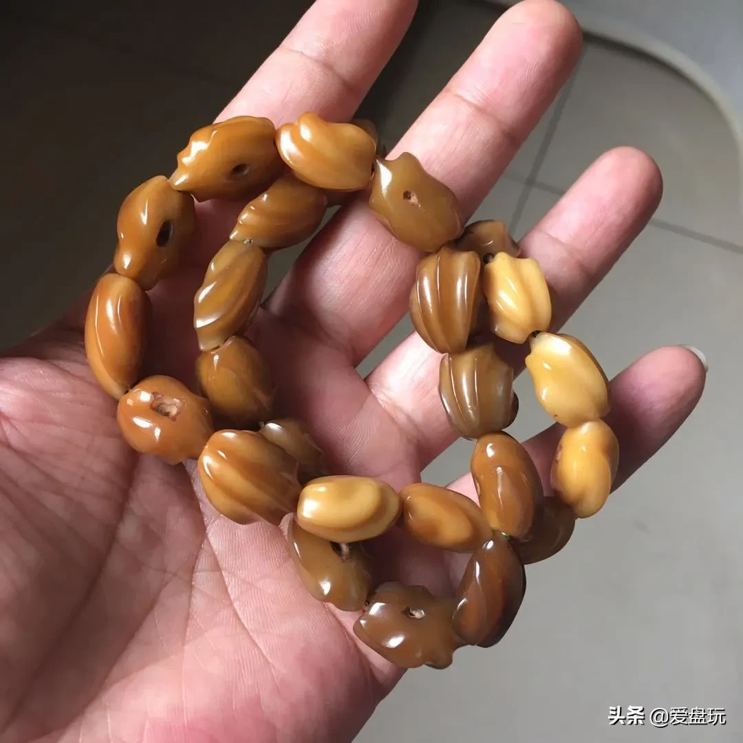 好看又不贵，但拉风！这17种小众手串，你玩过几种