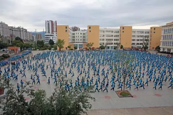 创建全国文明校园丨西昌4所学校入选，快来为你母校“扎起”！