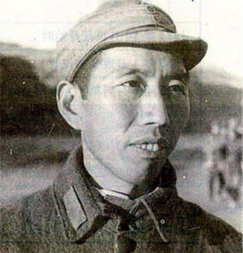 建国后中央禁止持枪见主席，王震是个例外，主席：别拿原子弹就行