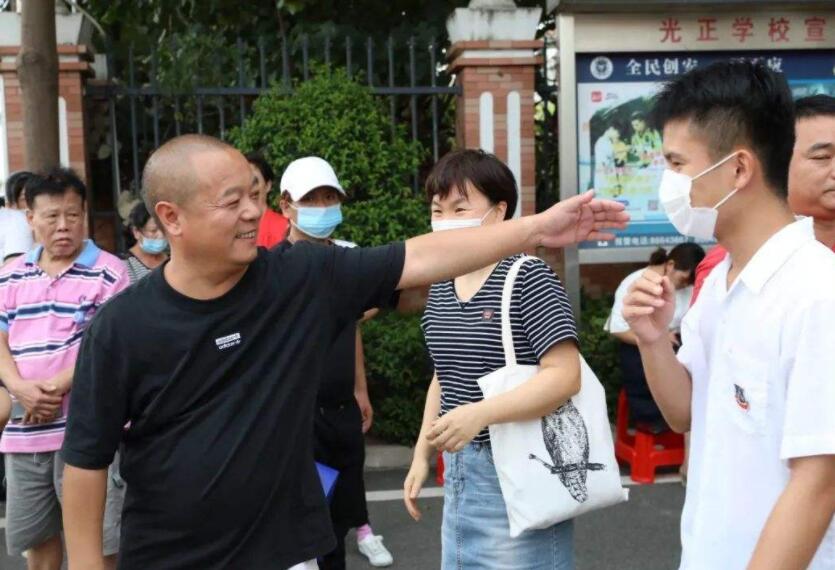 高考考生1071万，录取人数或达1000万，今年是最容易的一年？未必