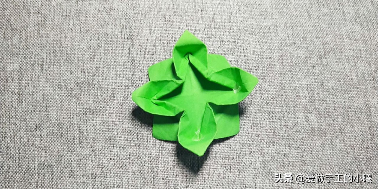 折纸教程：玫瑰花折纸图解，简单漂亮易操作，几步就完成