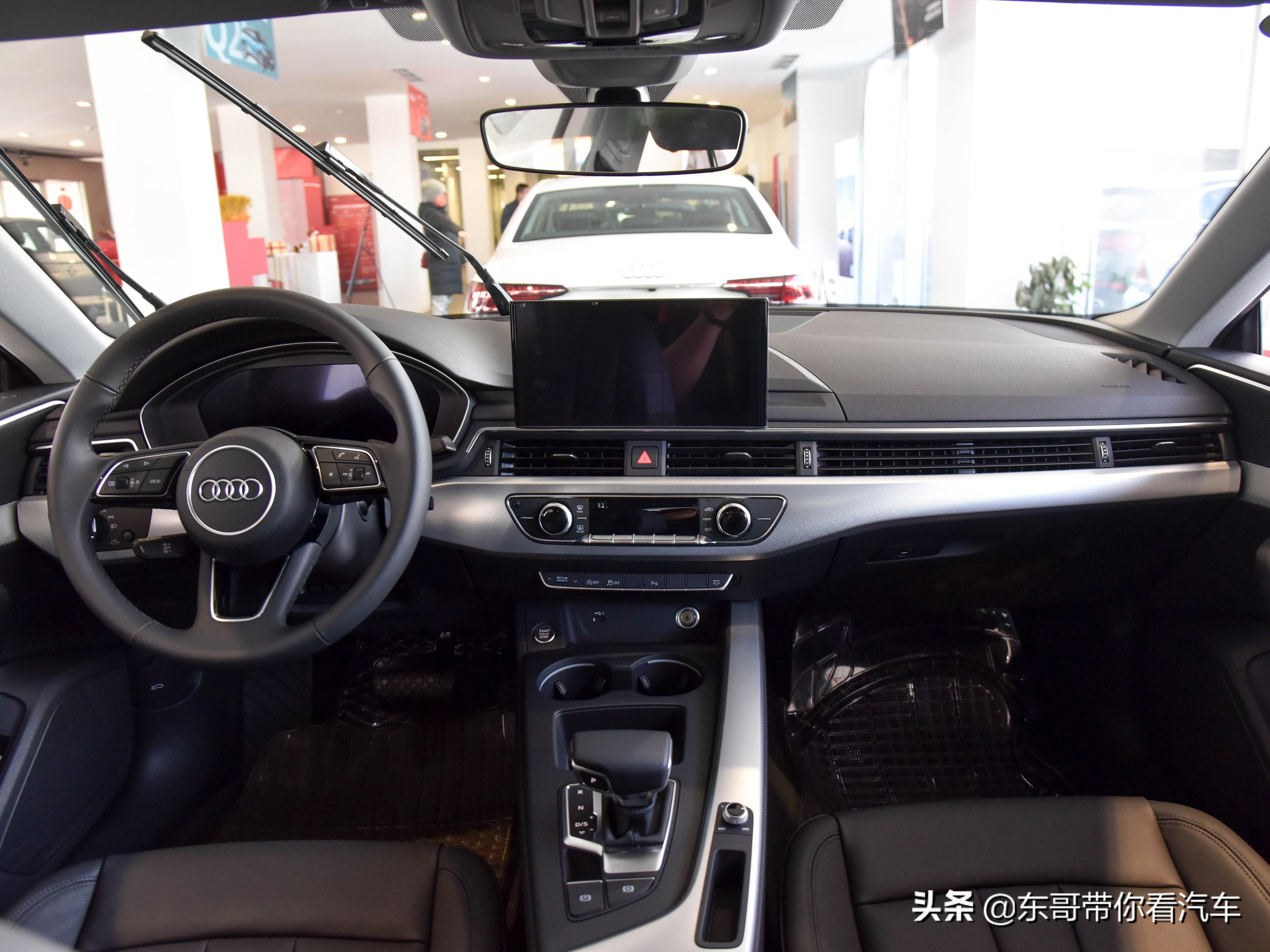 价格不贵原装进口，豪华品牌四门的高端好车，实拍奥迪A5
