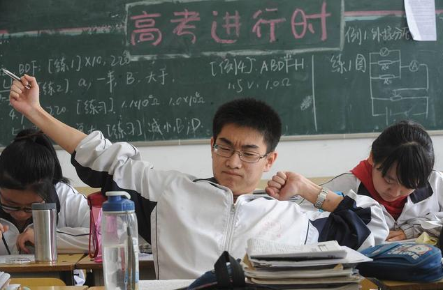 长安大学录取通知书发放时间（孩子考上211大学）