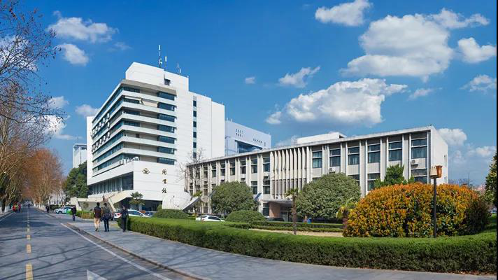 填报志愿在即！安徽这所高校一定要谨慎报考，内附10大理由！