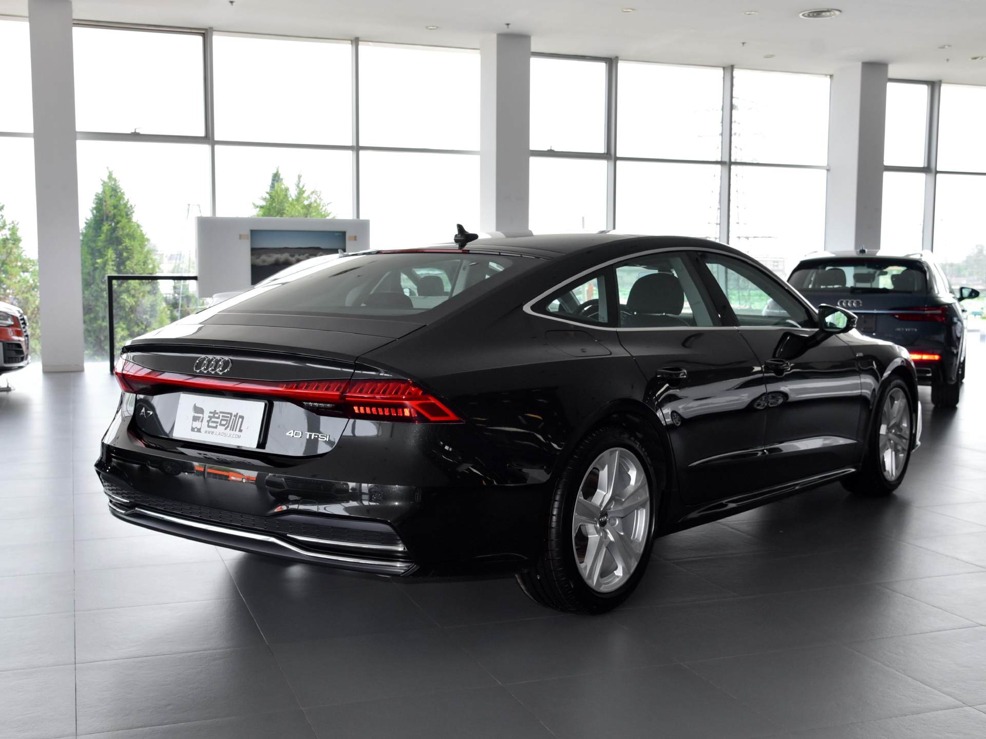 奥迪a7自动泊车(最美的奥迪轿跑) - 四帝国车市