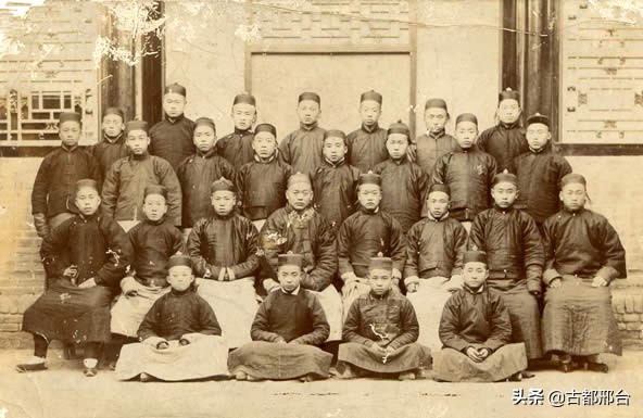 邢台办学历史最悠久的三所中学，南中、邢中和威中