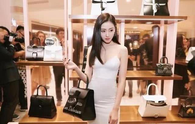 张天爱法律判决出来！乳环获金主开心不实，片酬八千万错过？