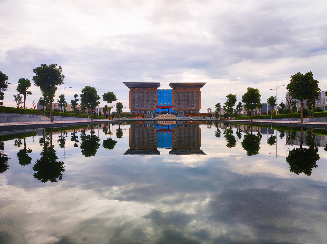 三所高校即将迎来“突破”，已经上报等待审批，当地考生有福了