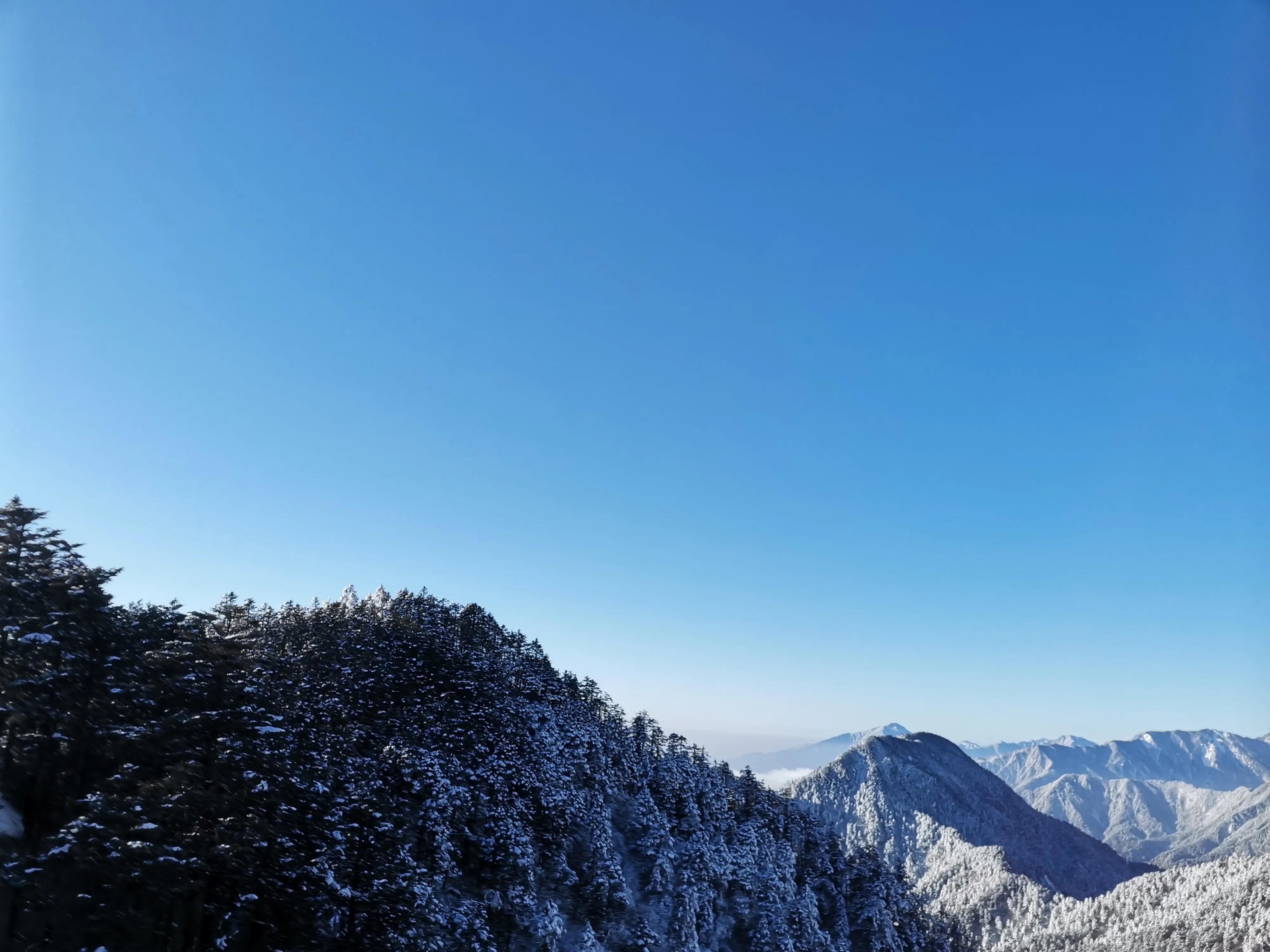 走近杜甫笔下的西岭雪山