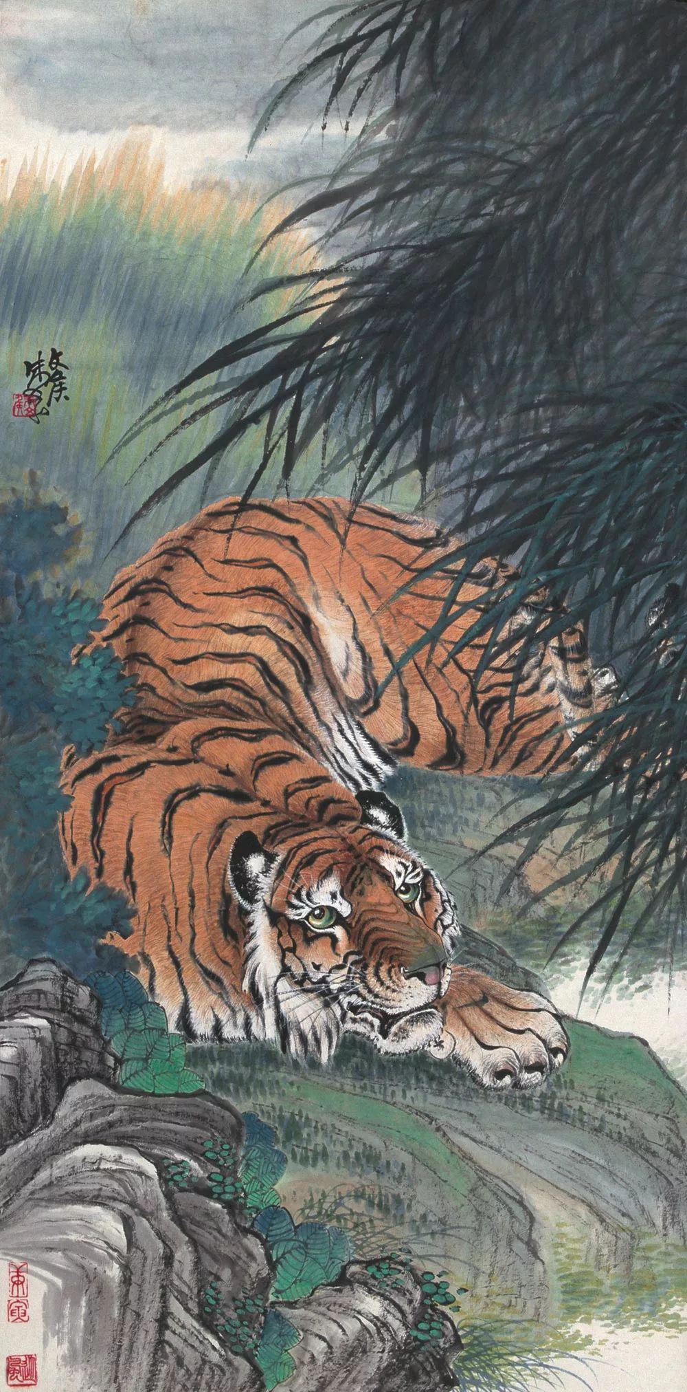 老先生的动物画之所以能画的如此生动,秘籍就是他"照猫画虎"