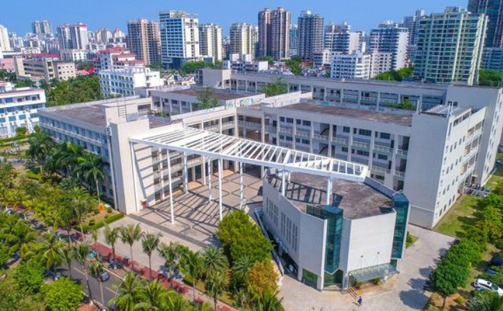 海南考生有福了，“意外降临”2所985名校，是福利还是教育扩张？