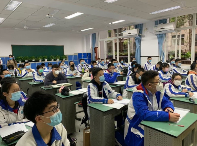 高考成绩500和600分，学生的“差距”到底在哪里？资深老师说实话