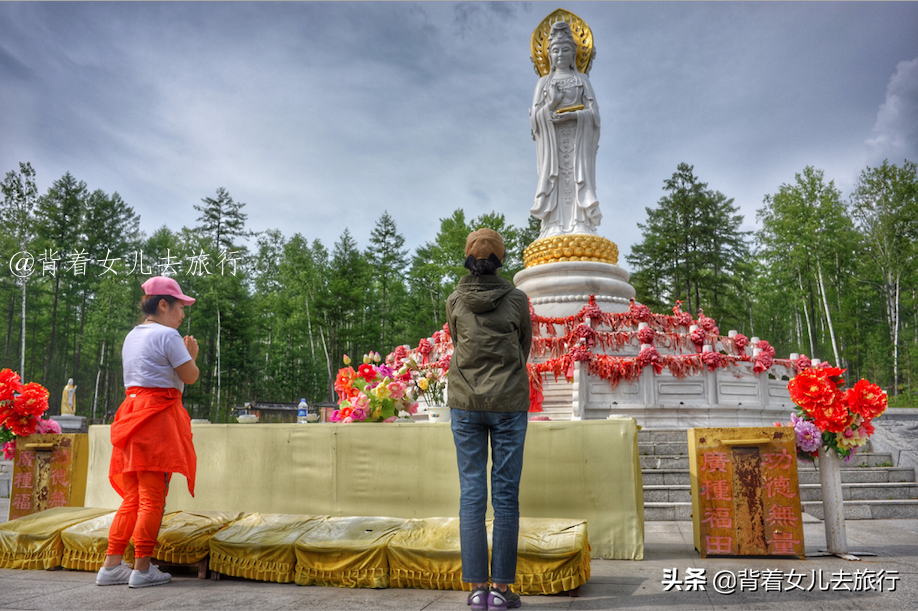 三亚观音像灵异事件(东北深山供奉三亚观音原身像，高10.8米屡现佛光，如今是旅游景点)