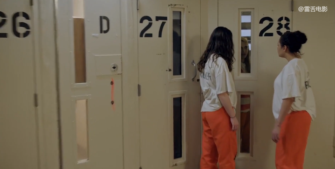 美国奇葩监狱：男女混合关押，女囚犯第一天就被吓哭！纪录片