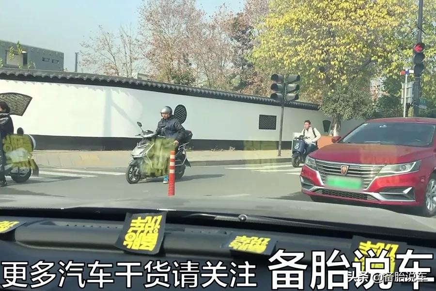 路口掉头扣3分罚款200？红灯不能走，绿灯也不能掉？到底该怎么做