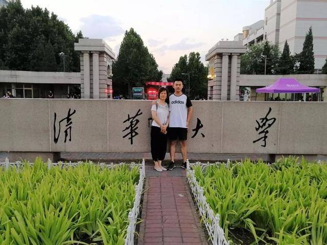 她是普通中学语文老师，儿子697分考上清华：教诲孩子常用1句话