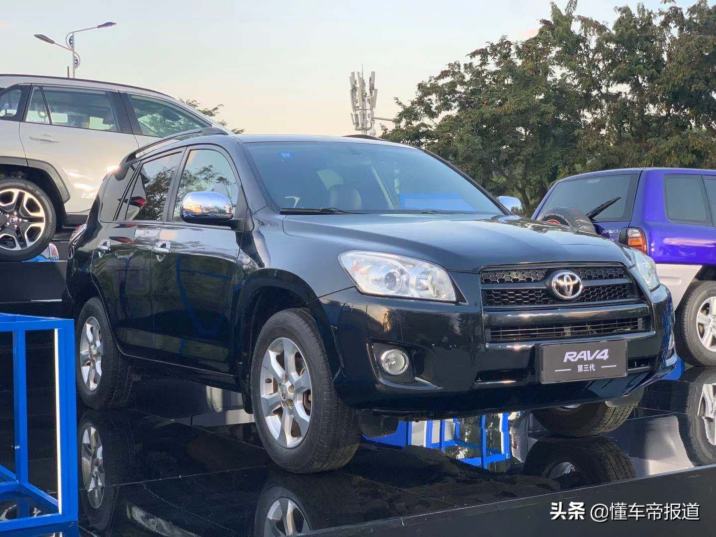 新车 </p><p>　　 CR-V怕吗？丰田新款RAV4要来了，配置曝光，明年海外交付
