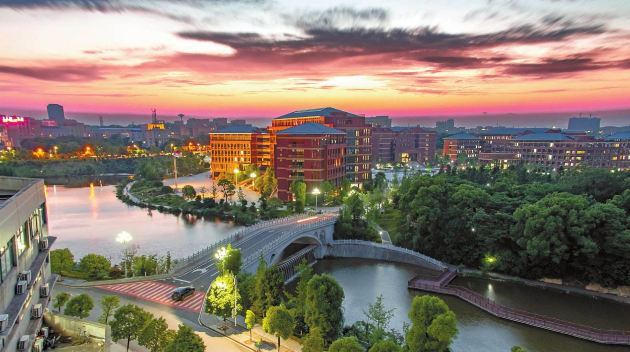 湖南唯一的科技大学，听着像985，却是1所师范和1所工学院