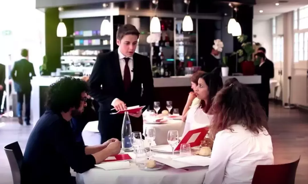 想去法国留学怎么申请学校？国际专业烘焙学校介绍连载2-费航迪