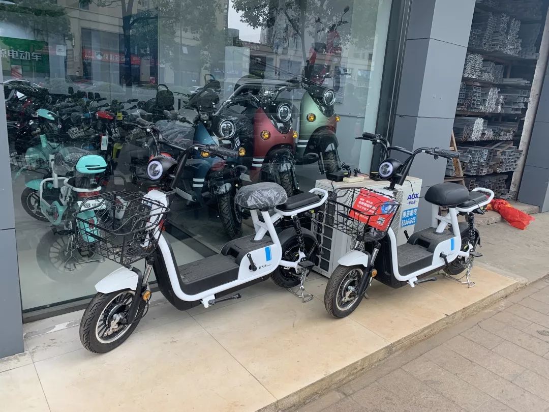 雅迪和哈啰一起造电动车，30万入局每天收租金，你跟不跟