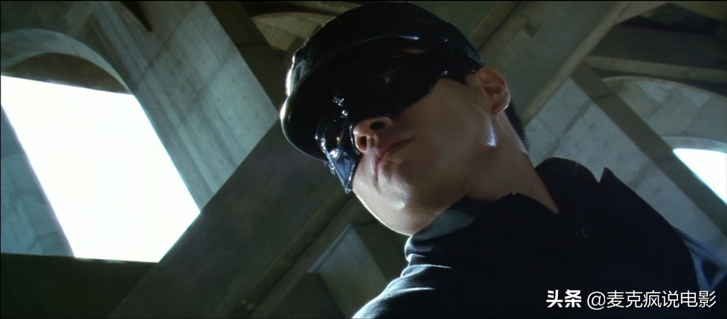 当年的《黑侠2》，徐克启用新人接棒李连杰任主演，可惜并不成功
