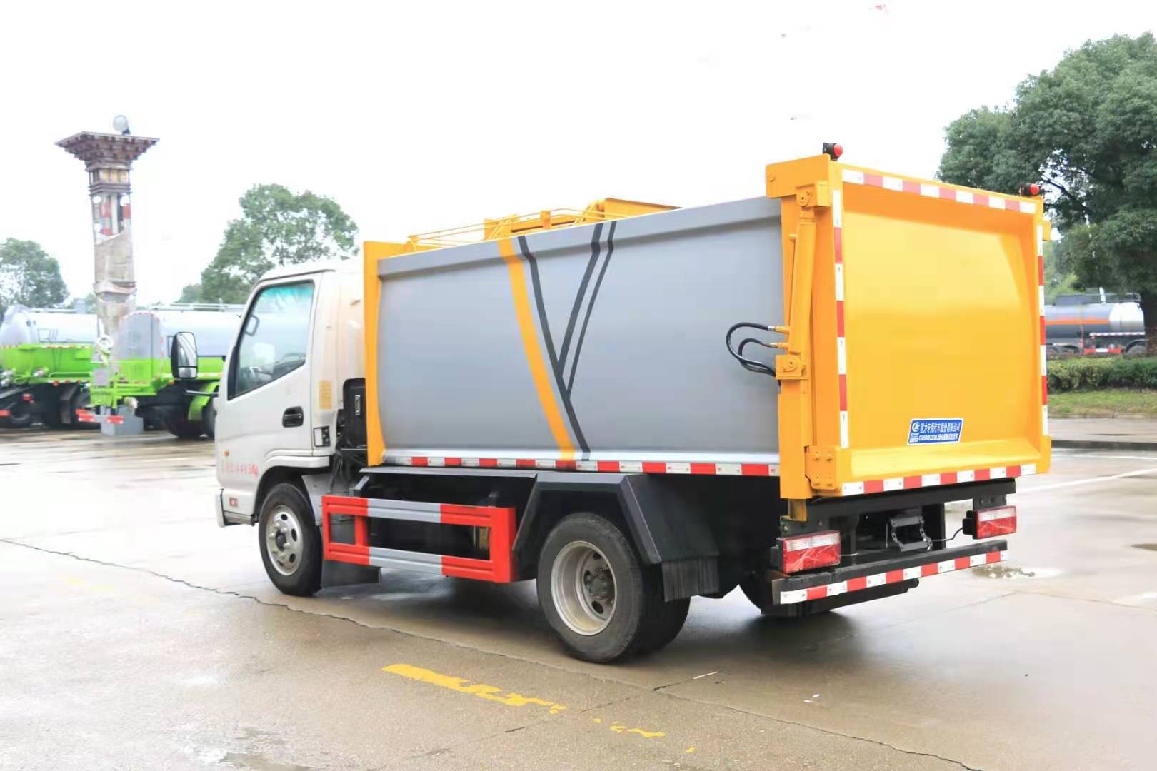 凯马蓝牌5方侧装压缩垃圾车