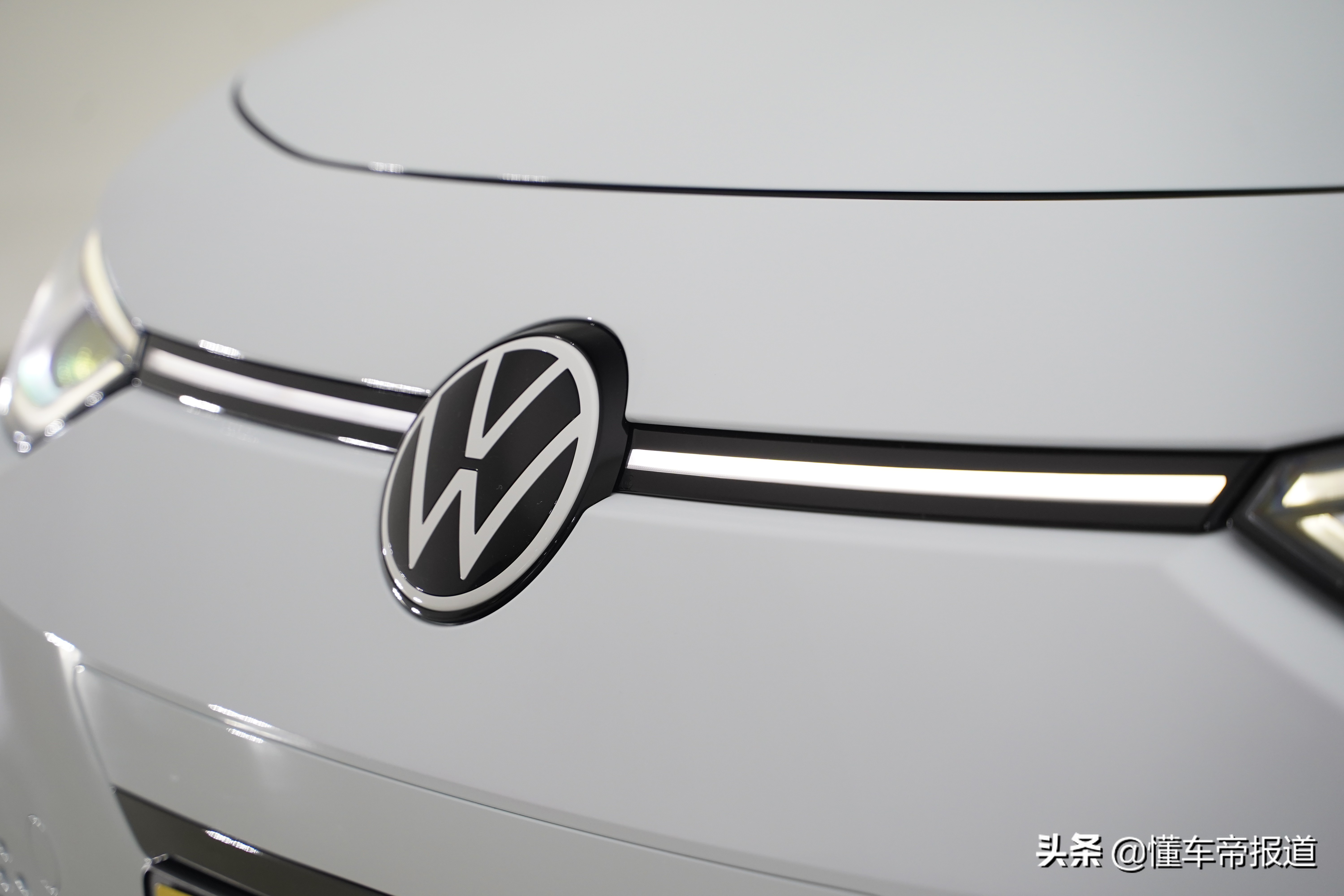 新车 </p><p>　　 售15.9888万元起，上汽大众ID.3上市，NEDC续航里程430公里