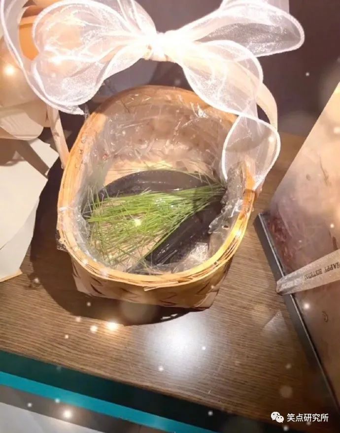 比较新奇的生日礼物（生日买什么礼物实用又美观）