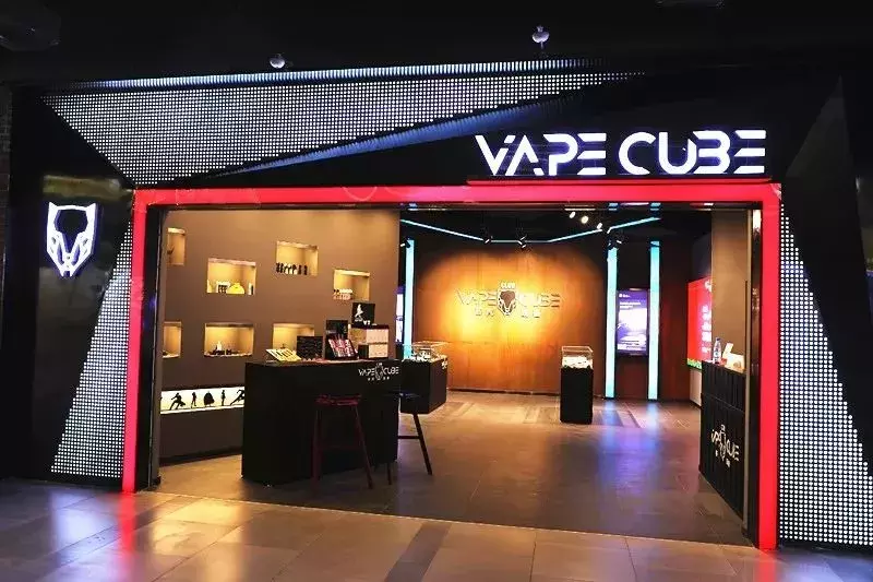 东方影都茂“光影市集”即将开业，自媒体探店先睹为快，福利等你拿