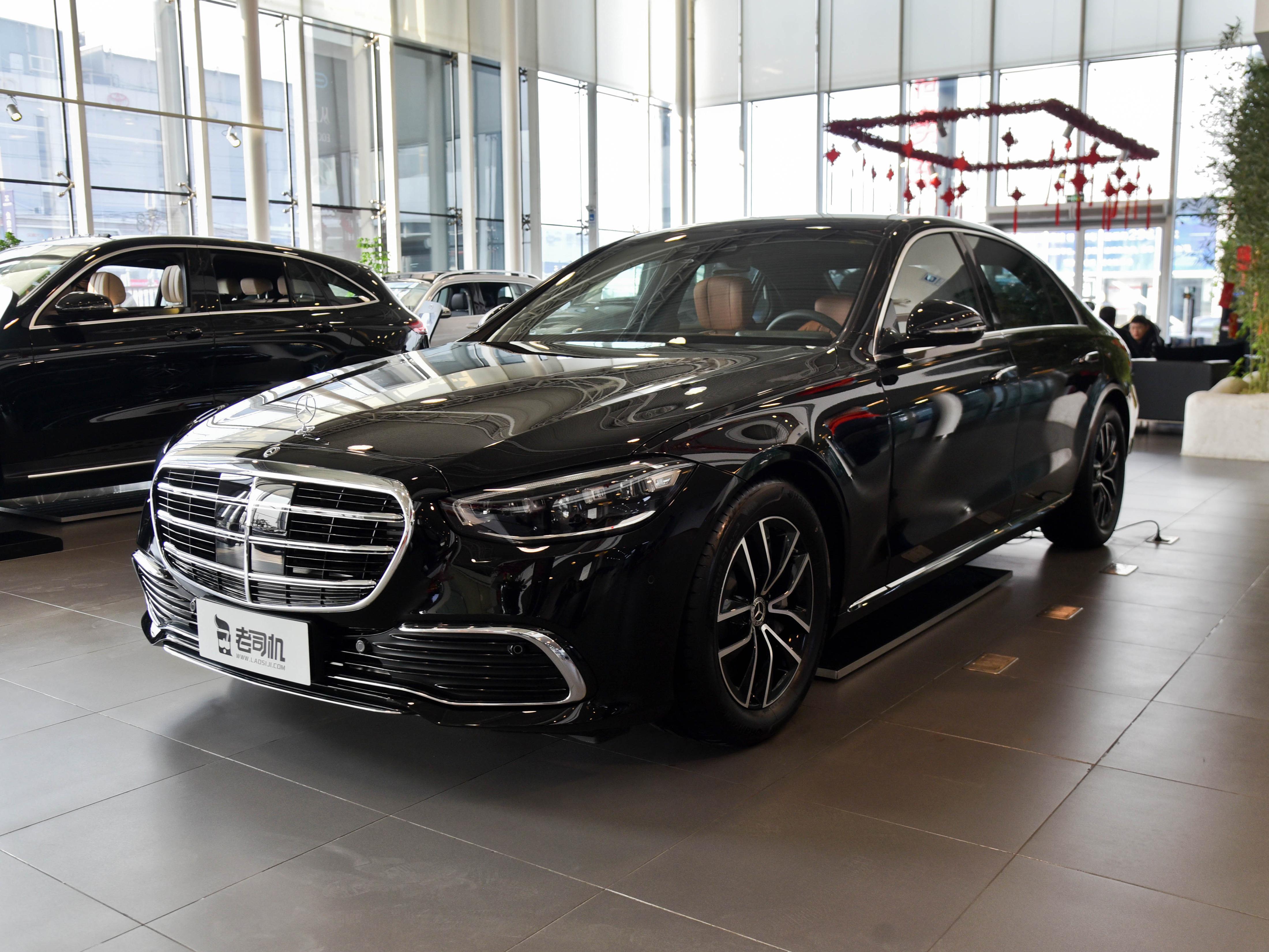 0t增压 9at,进口立标顶级豪华,带你看奔驰s级