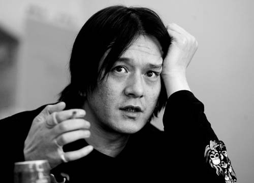 10位自杀的中国明星，每一位都让人心痛，最大的46岁，最小的21岁