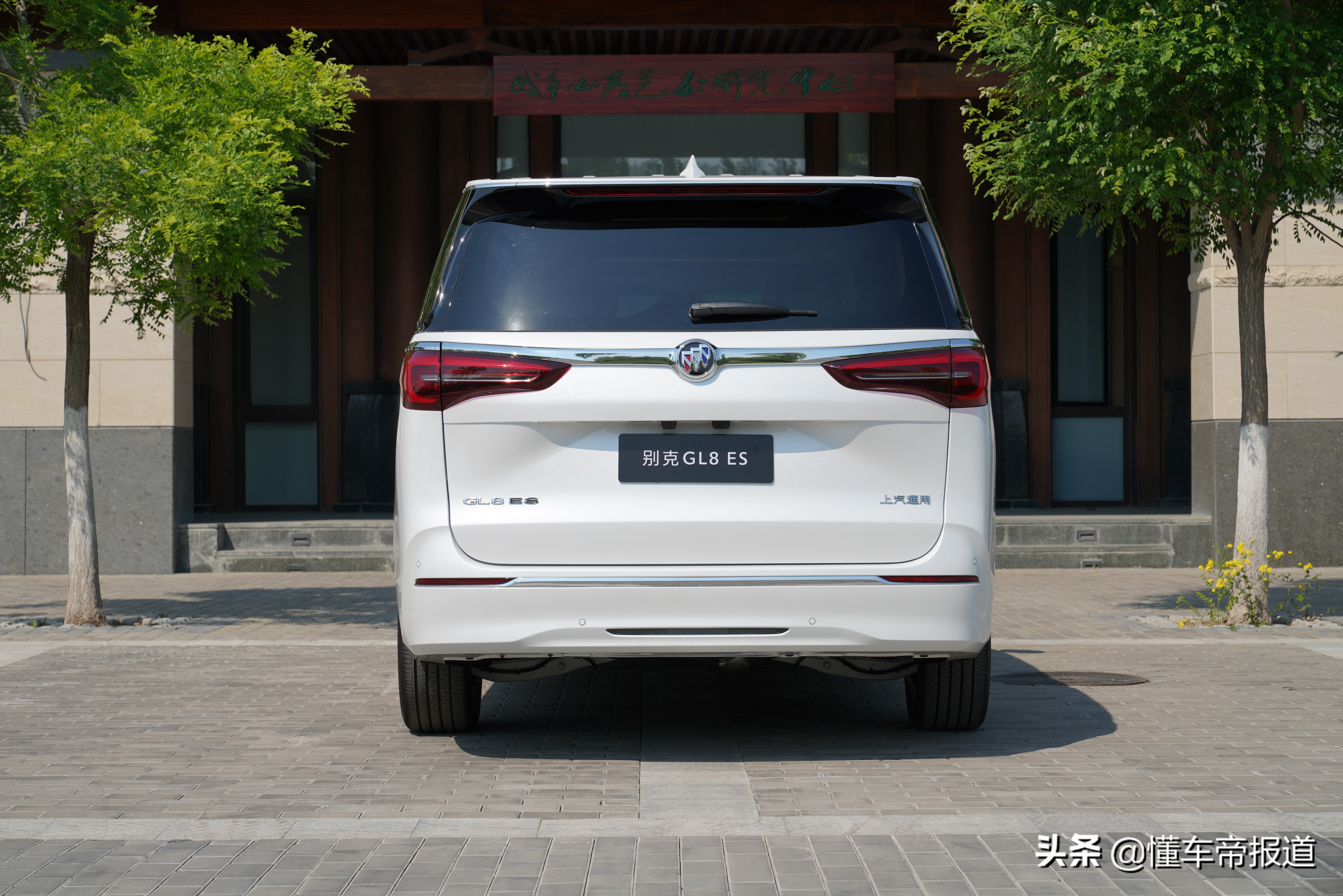 别克七座商务车价格售23