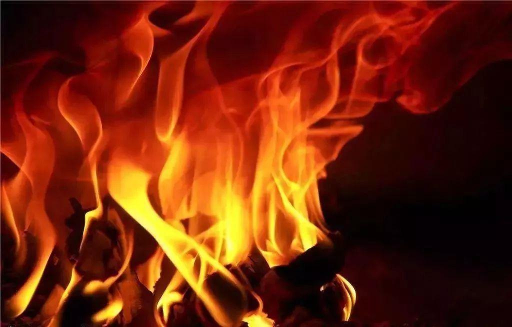 三把火：这家乒乓球馆这么运营，持续不断的有学员报名！