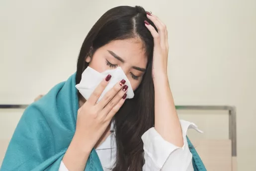 中医在身边 | 越来越多年轻女孩子惹上“多囊卵巢”?专家直指两大祸源