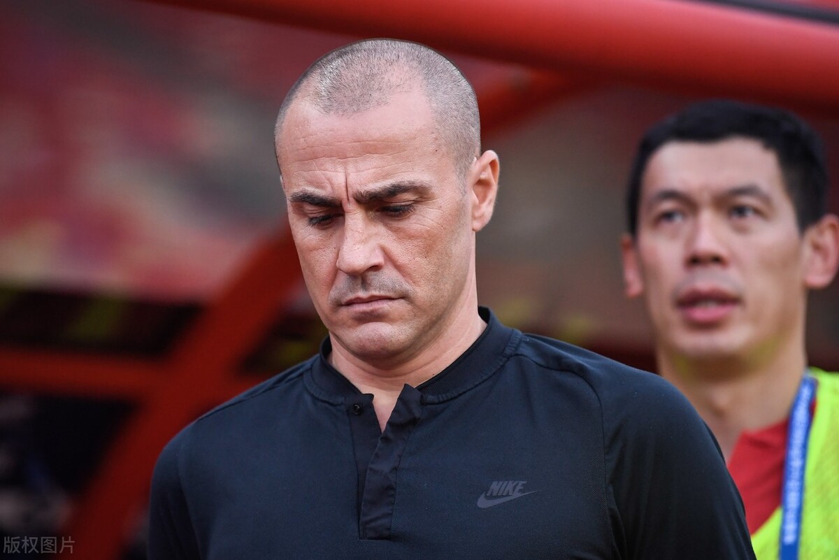 恒大为什么没在中超（16冠王的广州恒大面临退出中超？据悉教练团队已谈好解约事宜）