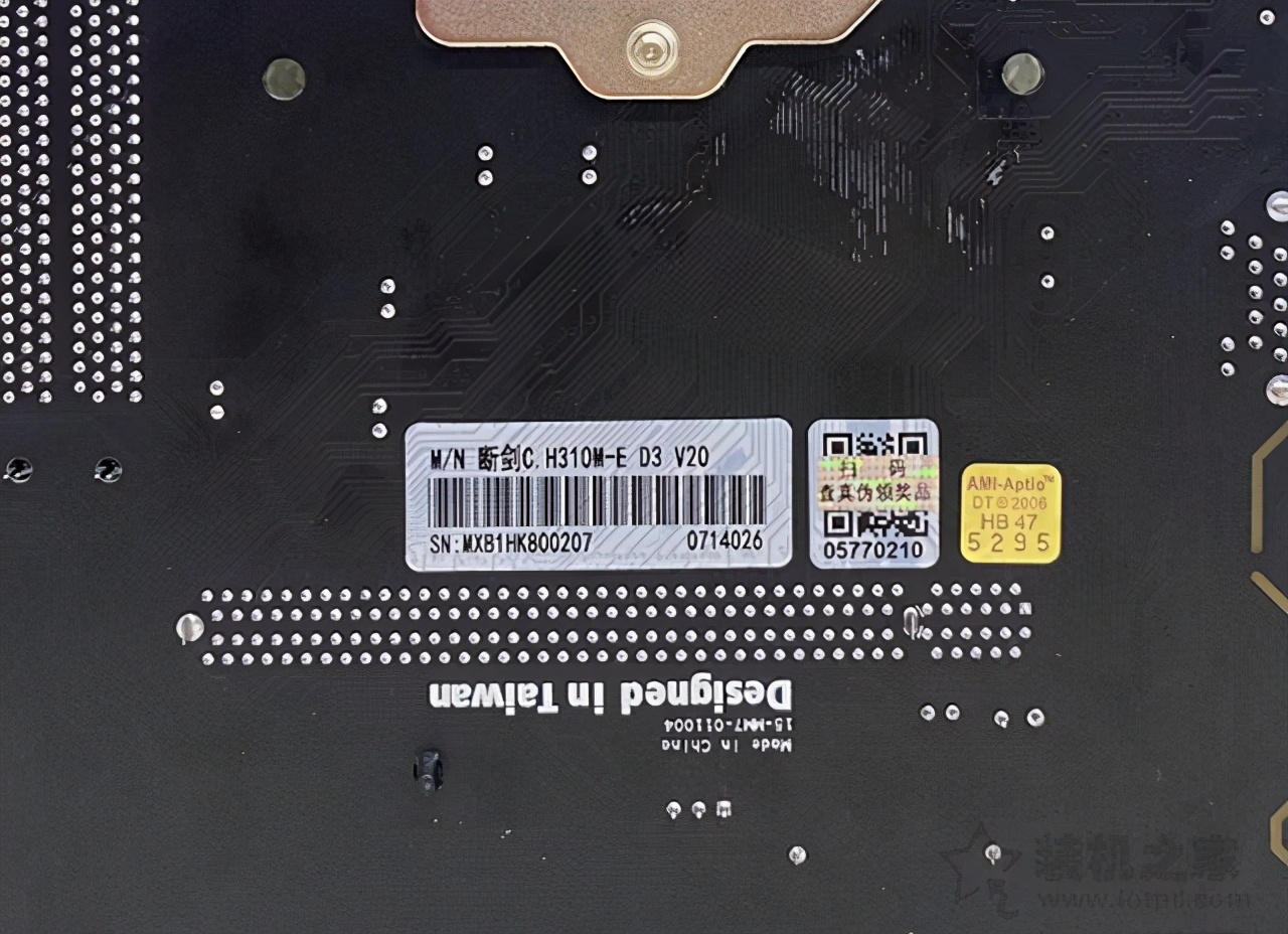 影驰技嘉七彩虹哪个显卡好技嘉与微星主板比较