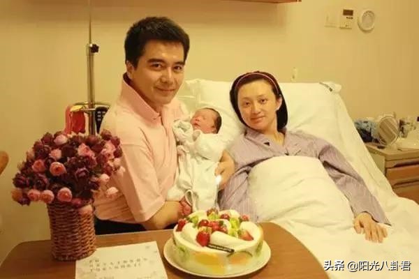 经历多段婚姻的8位男星，多人老来得子，年龄最大者72岁最小54岁