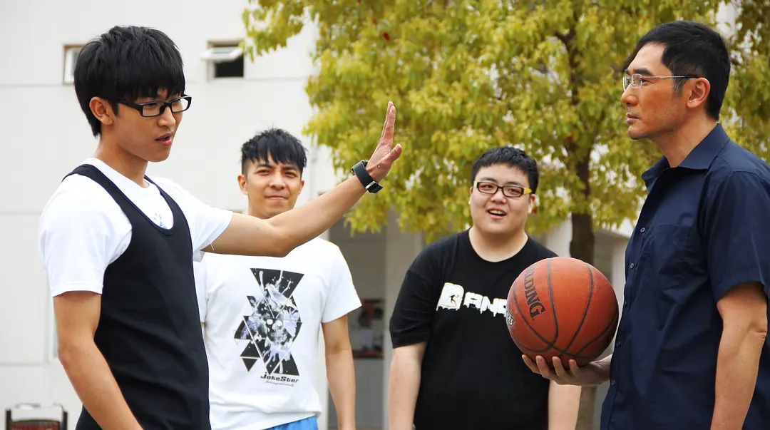 《全城高考》VS《青春派》：高考的理想主义VS现实主义